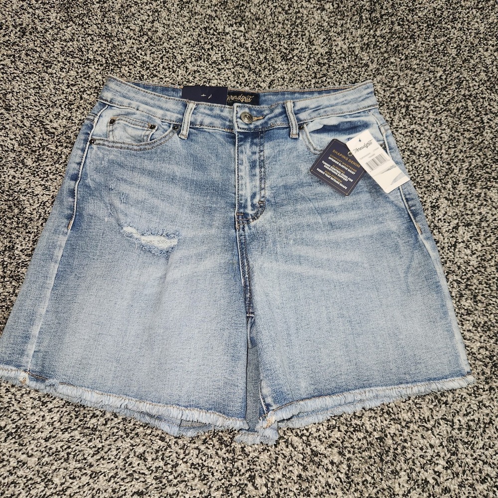 Threadgrit Jean Shorts Women's Sz 27,Raw Hem Mid Rise Lightwash Stretch 5"Inseam